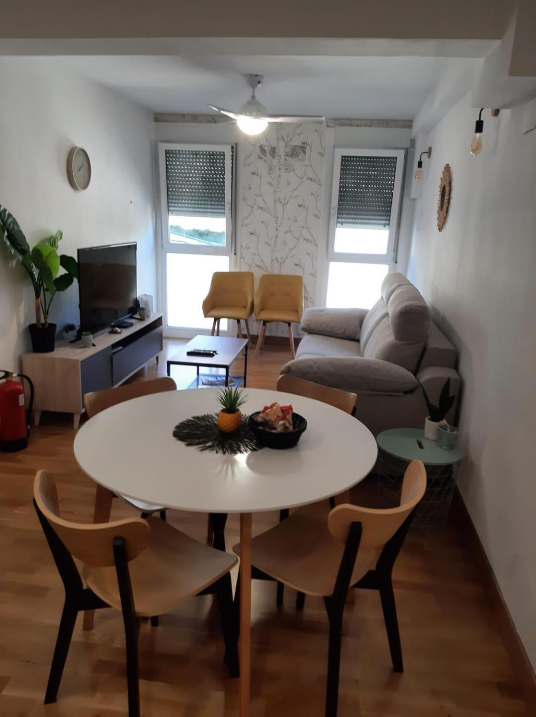Apartamentos Parke24 San Sebastian By Ruva Rentería Екстериор снимка